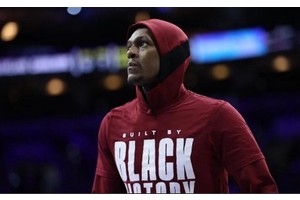 Rondo, 2-time NBA champion, announces retirement