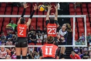 Mendrez powers Flying Titans to victory over Crossovers