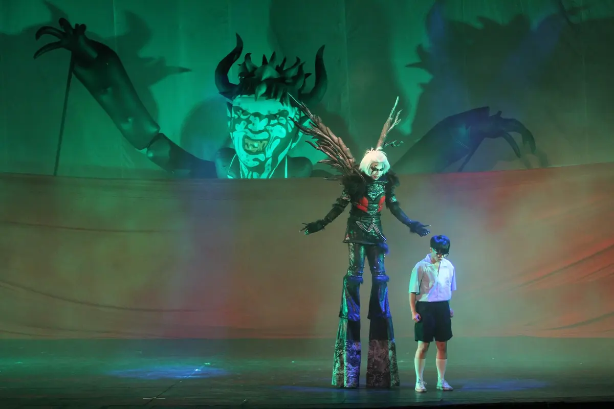 《紙風車青少年反毒戲劇工程》演出 (照片為紙風車文教基金會提供)