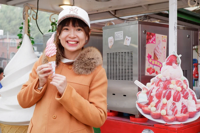 【苗栗】大湖酒莊＆草莓文化館：冰淇淋泡芙必買！免門票採草莓吃