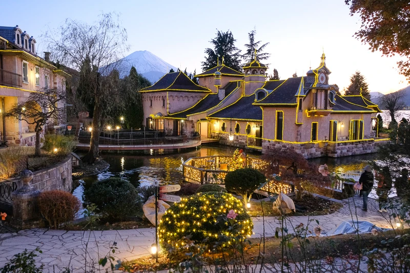 【山梨】河口湖音樂盒之森美術館：世界最大舞蹈風琴！歐風庭園內