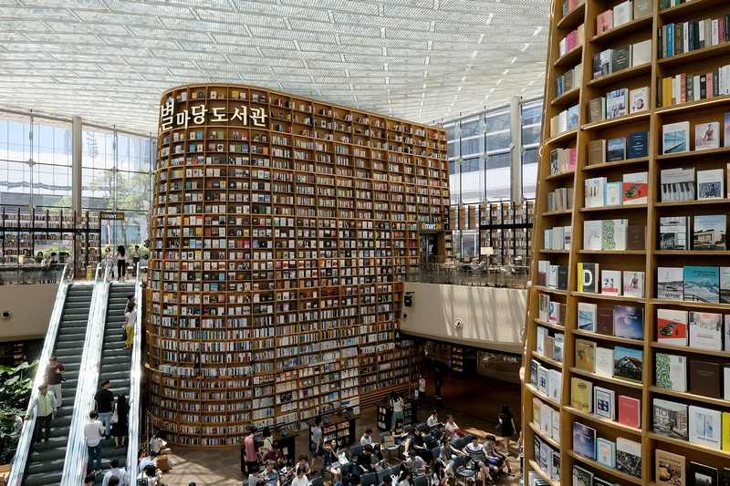 【韓國首爾】星空圖書館Coex Mall：巨無霸書架超吸睛＆