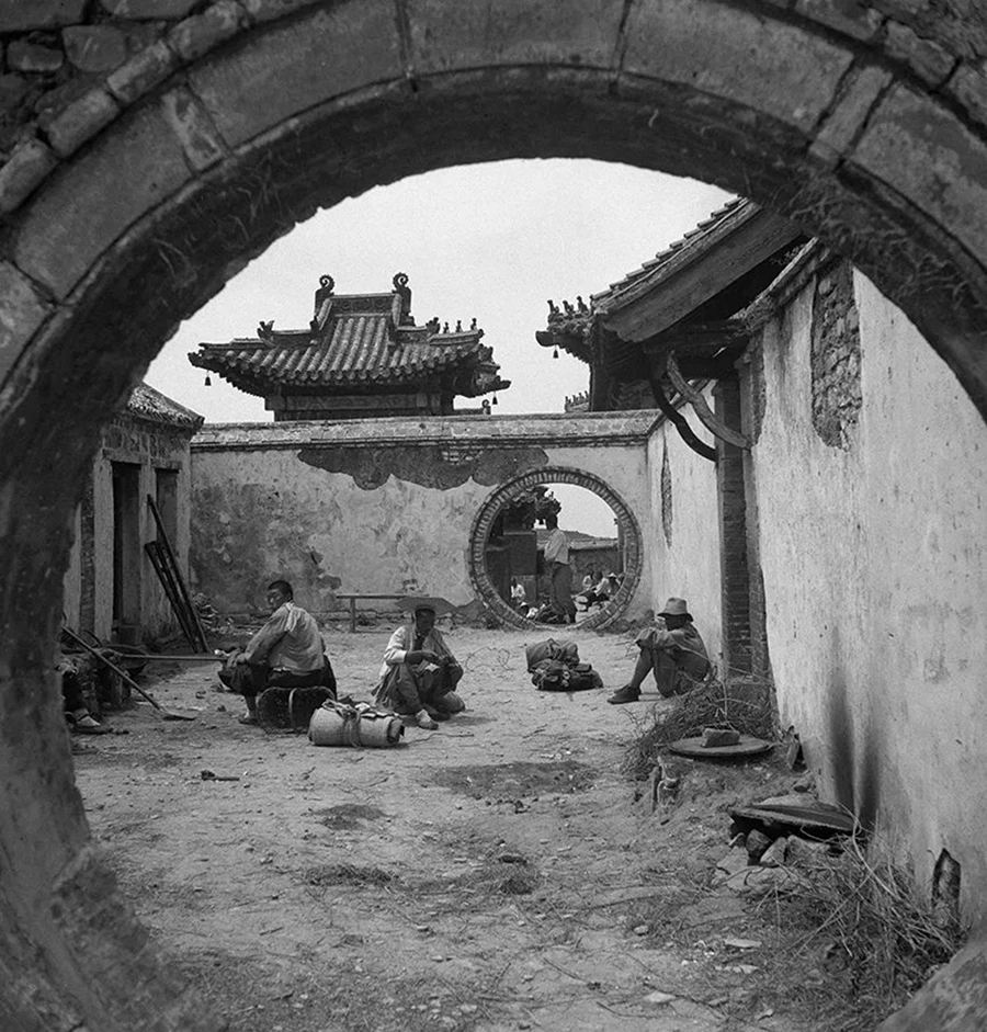 摘要2298 拷贝.jpg