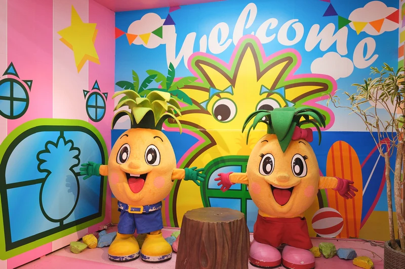 【沖繩】名護鳳梨園：逼真恐龍園區親子推薦＆搭超萌鳳梨電動車冒