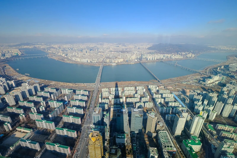 【首爾】樂天世界塔Seoul Sky：全球第三高觀景台！門票美食＆附近景點攻略