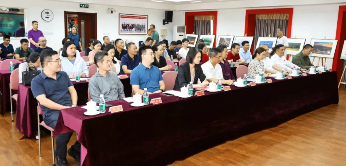 20240920_1726814491797936.jpg 金秋九月2411 拷贝.jpg