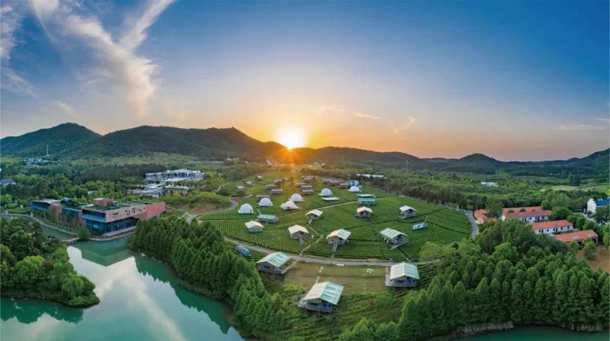 20240920_1726814544136589.jpg 金秋九月2627 拷贝.jpg