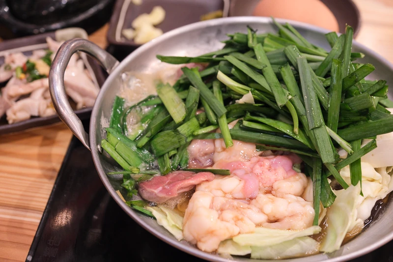 元祖牛腸鍋樂天地