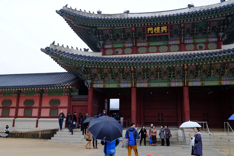 【首爾】景福宮光化門：韓國最大宮殿！韓服美食門票＆附近景點推