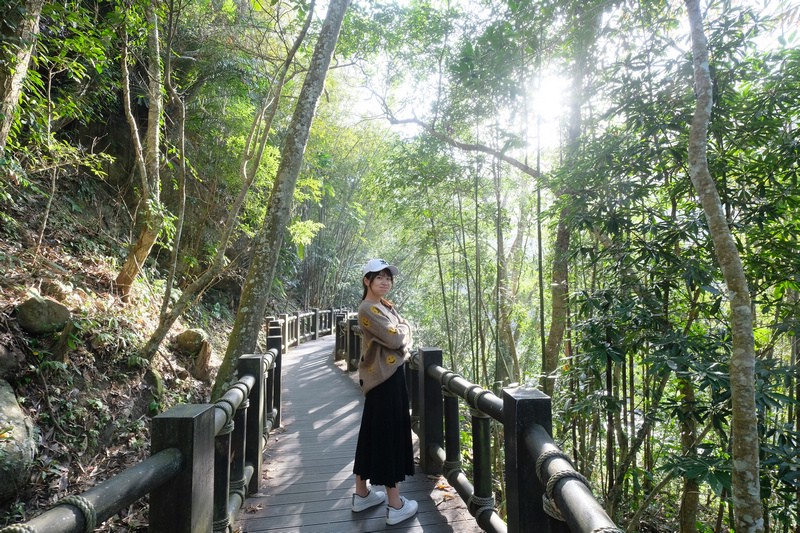 【苗栗南庄】蓬萊溪護魚步道：溪水清澈魚超多，免門票好停車平穩