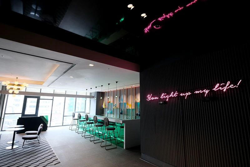 【首爾】明洞樂天L7飯店：機場巴士在門口！開窗首爾塔，時尚新