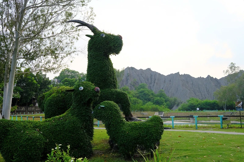 【高雄】田寮月世界地景公園一日遊：免門票天空步道＆土雞城推薦