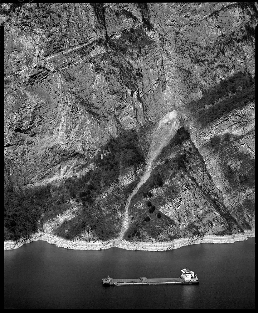 001三峡消落带（兵书宝剑峡） 2023年，8X10inch .jpg