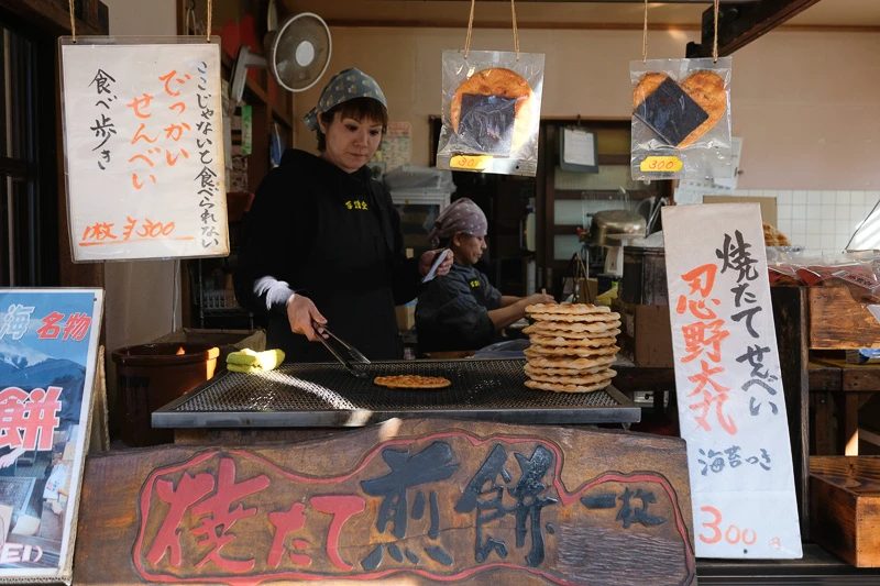 【河口湖】忍野八海：必去富士山湧泉群！日本名水百選交通美食彙
