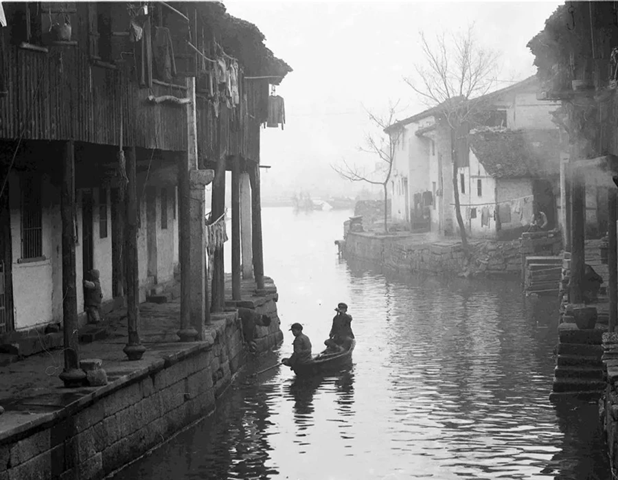 作为新中国第一代女摄影师11843 拷贝.jpg