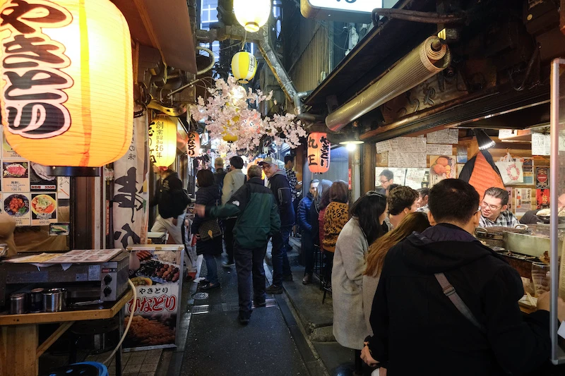 【新宿景點推薦】2024東京新宿一日遊行程！新宿御苑、歌舞伎