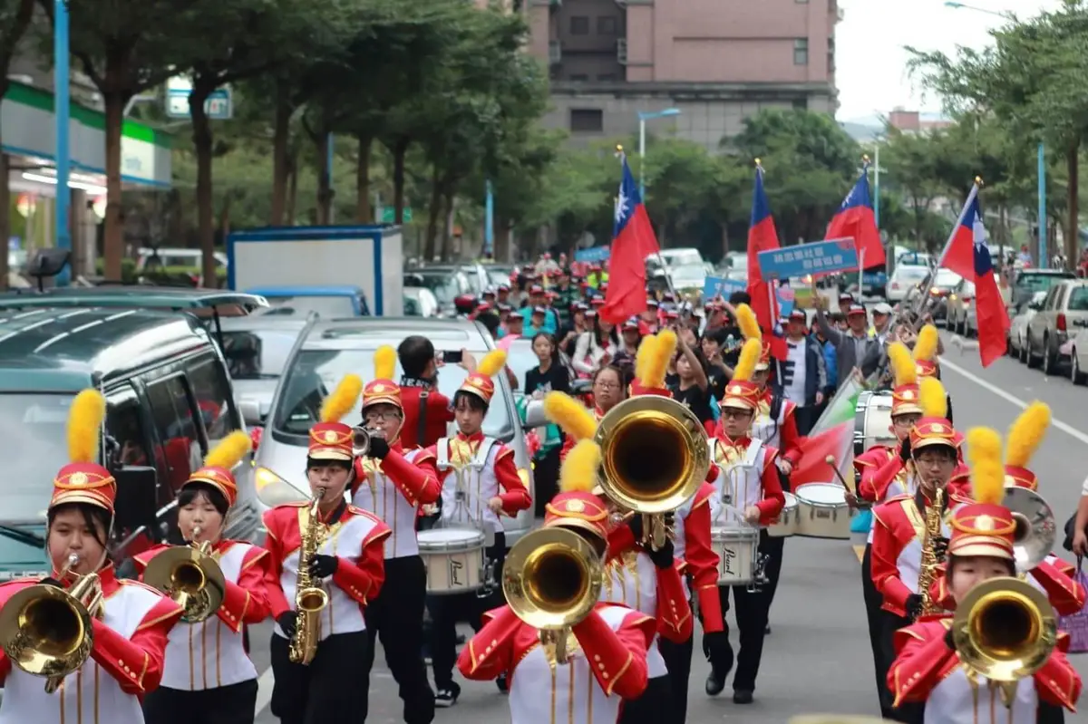 桃園眷村總動員——踩街遊馬村！（圖片／桃園市政府文化局提供）