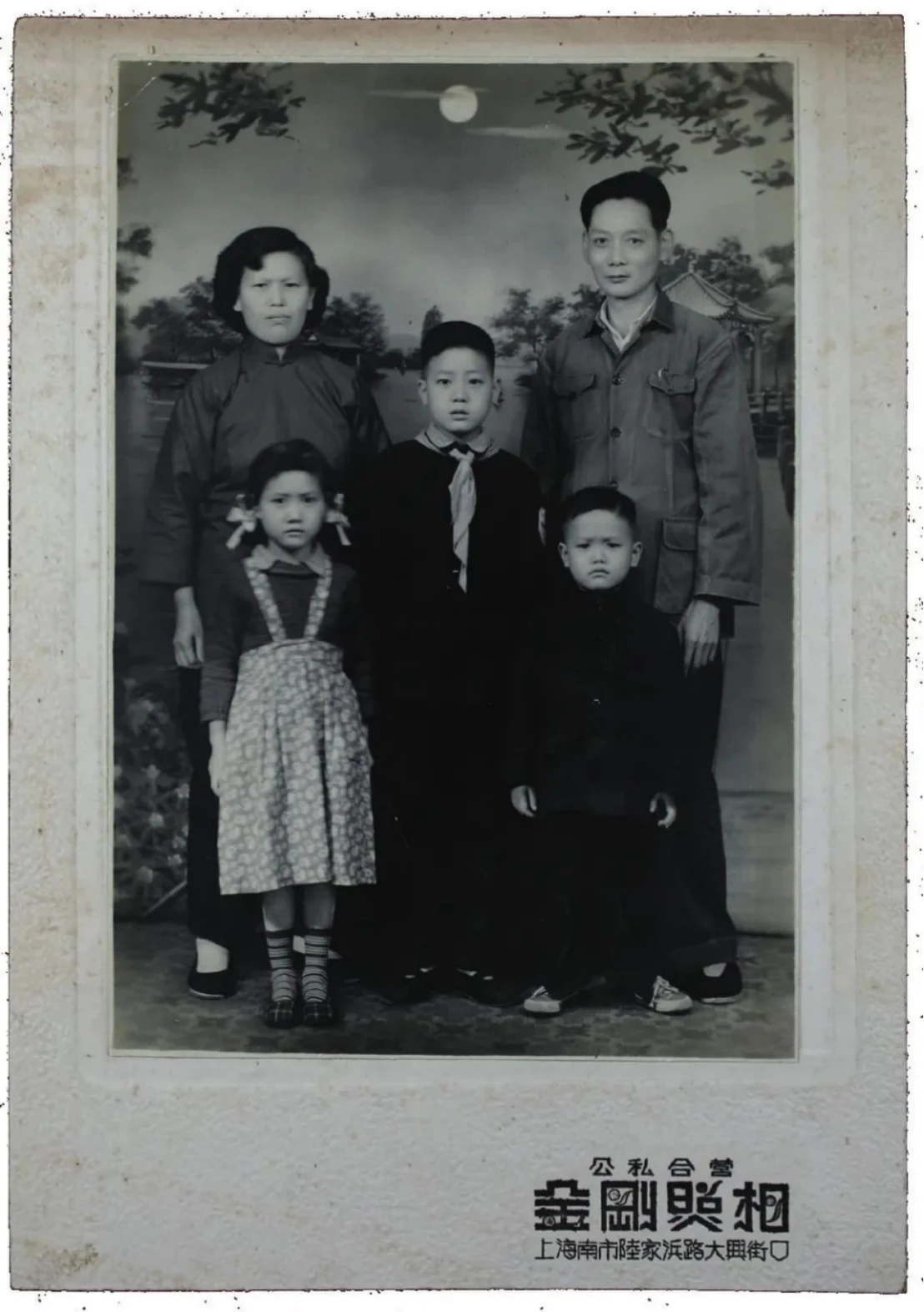 摘要821 拷贝.jpg