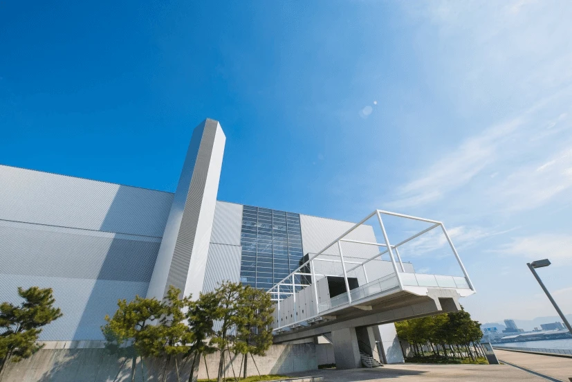 建築大師谷口吉生設計之「廣島市環境局中工廠」。