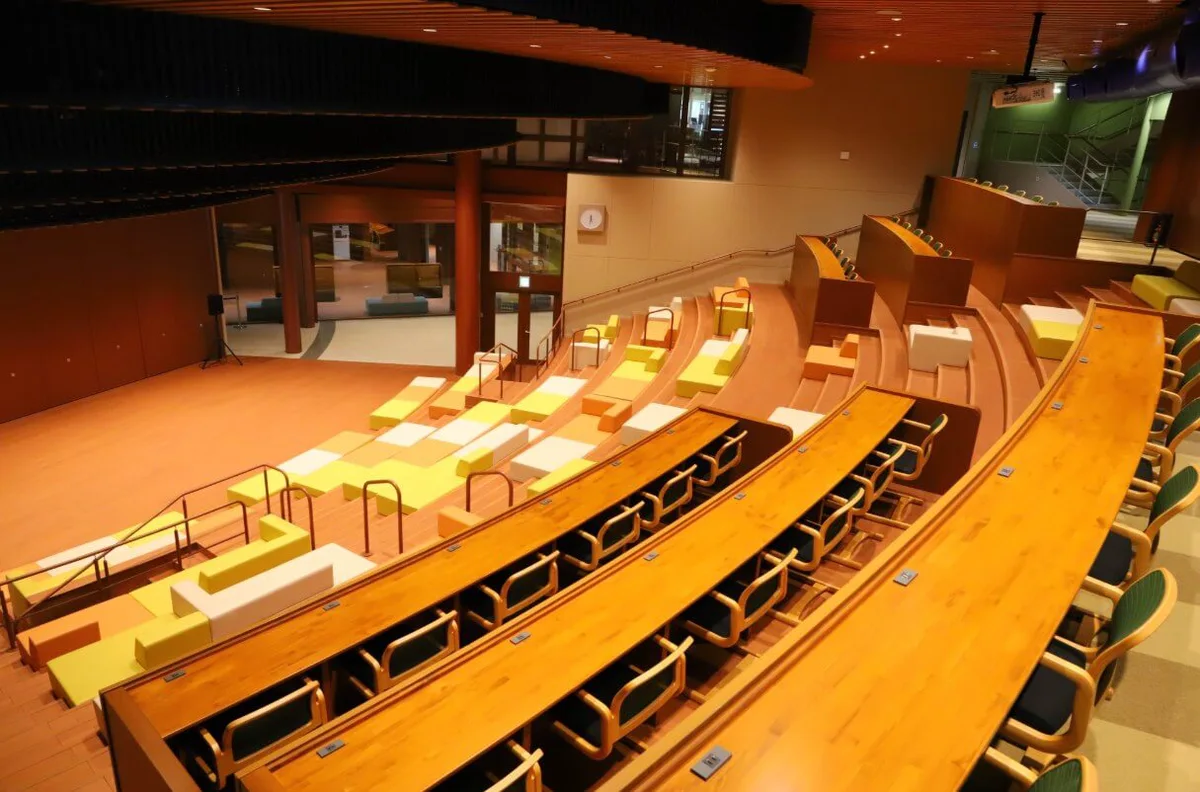 階梯廣場提供舉辦藝文活動。