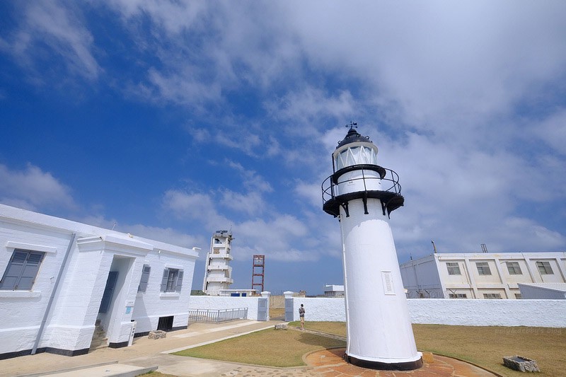 【澎湖】漁翁島燈塔(西嶼燈塔):台灣最古老燈塔,看夕陽拍照好 【澎湖】漁翁島燈塔(西嶼燈塔):台灣最古老燈塔,看夕陽拍照好