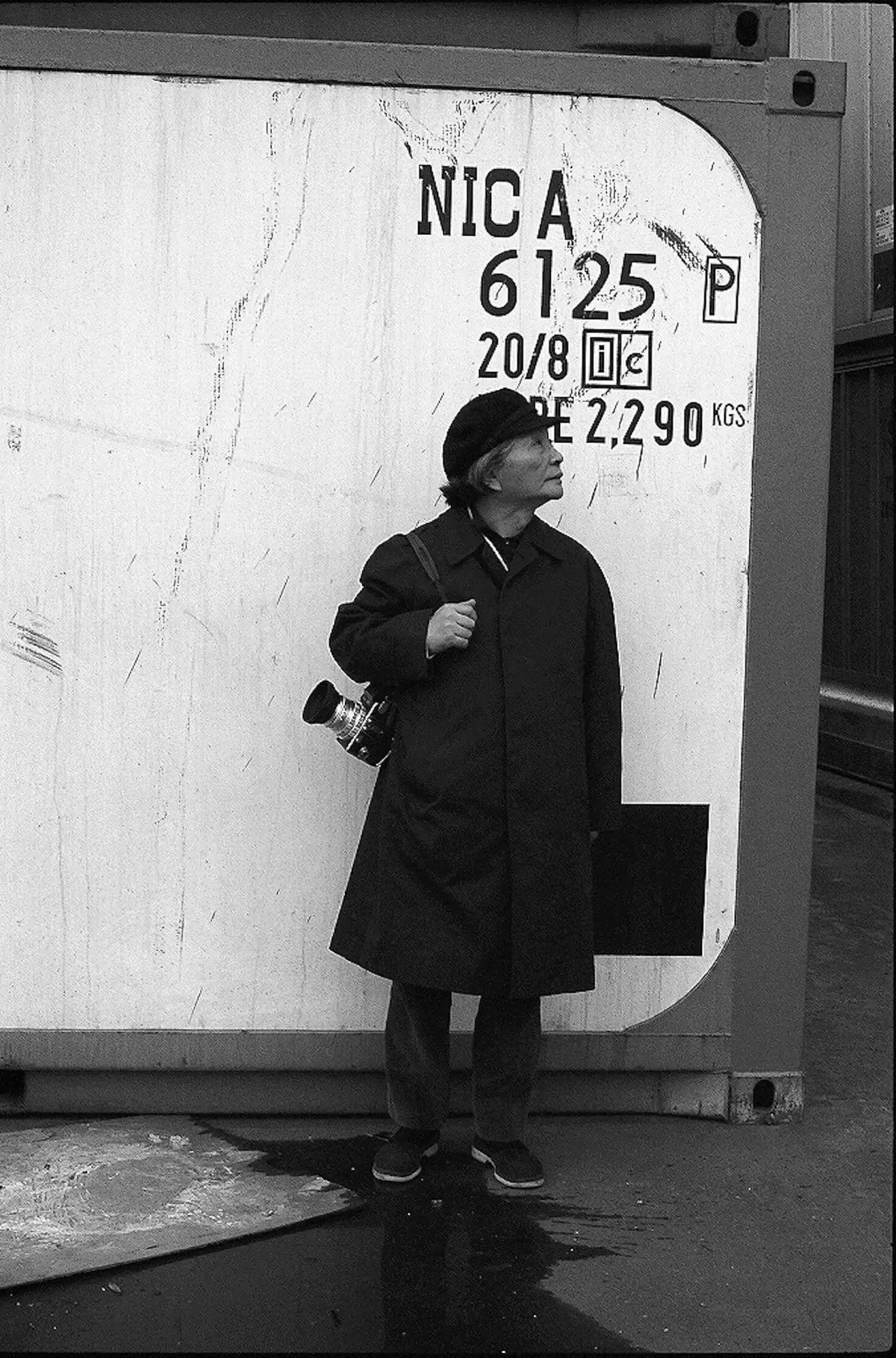  《Kurashi no Techosha》在1970年代初採訪花森安治。