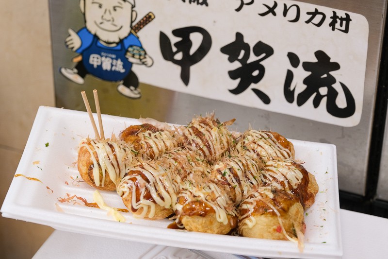 【大阪】章魚燒甲賀流本店:米其林推薦傳奇名店!鹹甜醬汁超好吃 【2025心齋橋攻略】大阪必逛商店街!必吃美食、必買藥妝&交通住宿彙整