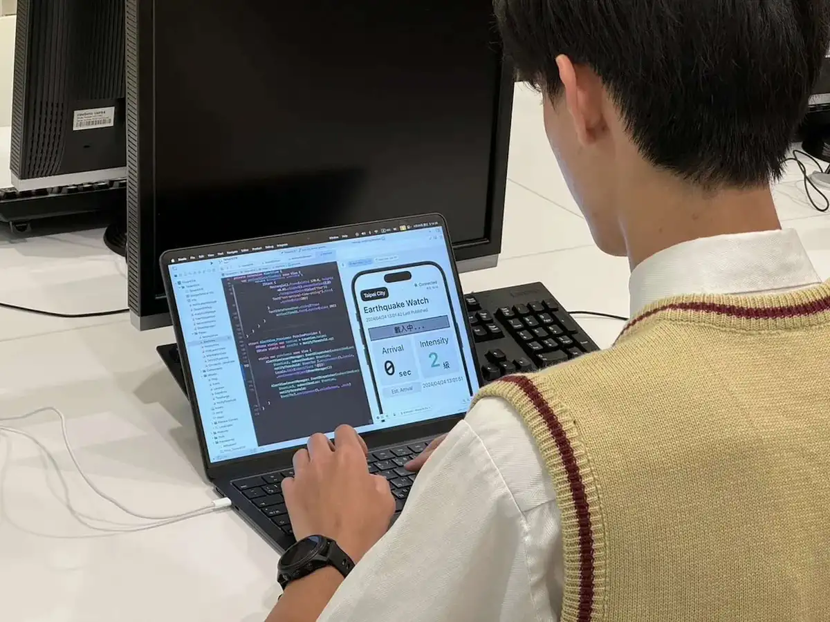 林子祐開發過程遇到困難，靠YouTube、論壇等資源突破。