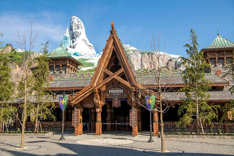 【東京迪士尼海洋2025】DisneySea必玩設施、必買商品＆門票快速通關全攻略