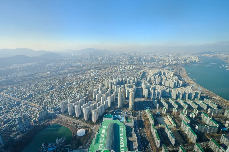 【首爾】樂天世界塔Seoul Sky：全球第三高觀景台！門票美食＆附近景點攻略