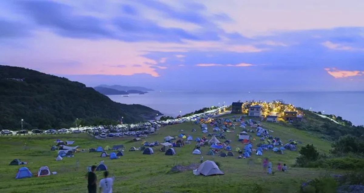 奔赴山海 无尽蓝绿丨2736 拷贝.jpg