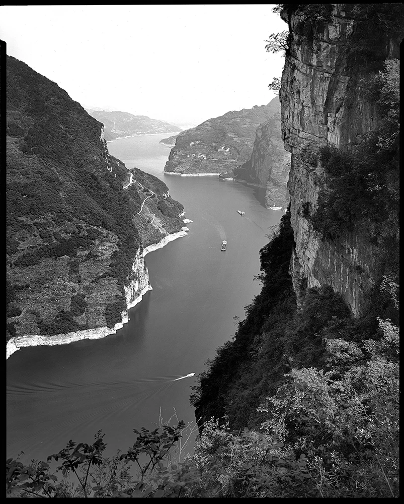 002三峡消落带（西陵峡） 2018年， 8X10inch.jpg