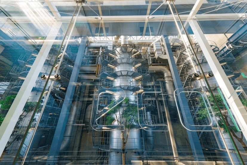 建築大師谷口吉生設計之「廣島市環境局中工廠」。