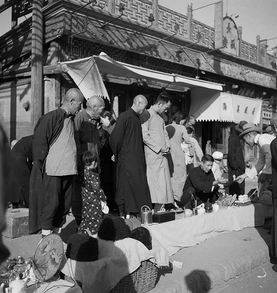 摘要3235 拷贝.jpg