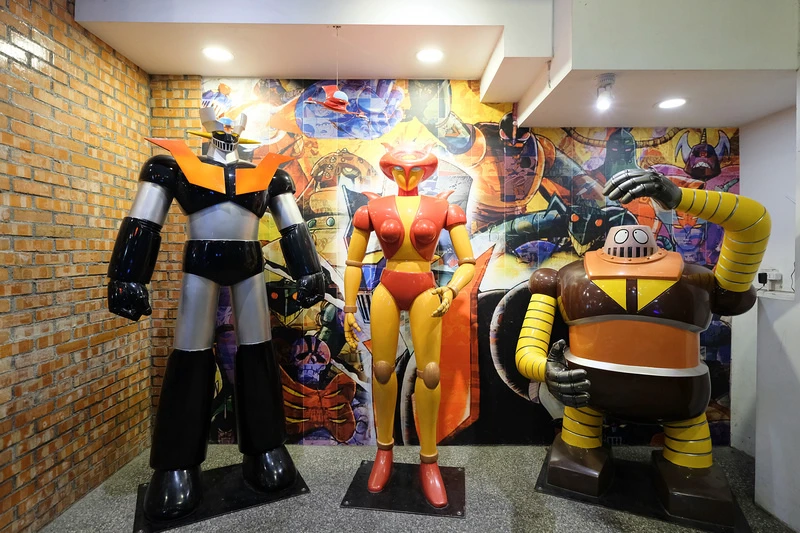 【宜蘭】羅東駿懷舊餐廳：菜單必點黑嚕嚕！打卡送叭噗、玩具，還