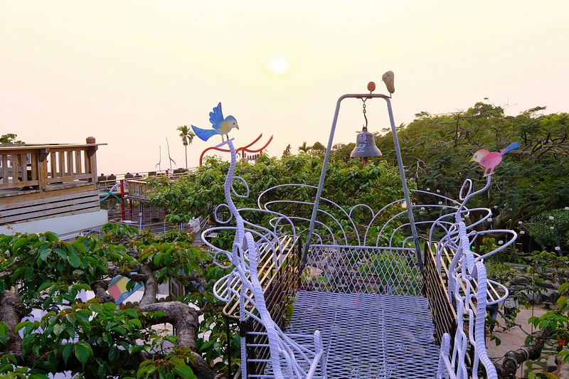【南投】星月天空猴探井景觀餐廳：草泥馬＆百萬夜景超好玩！門票
