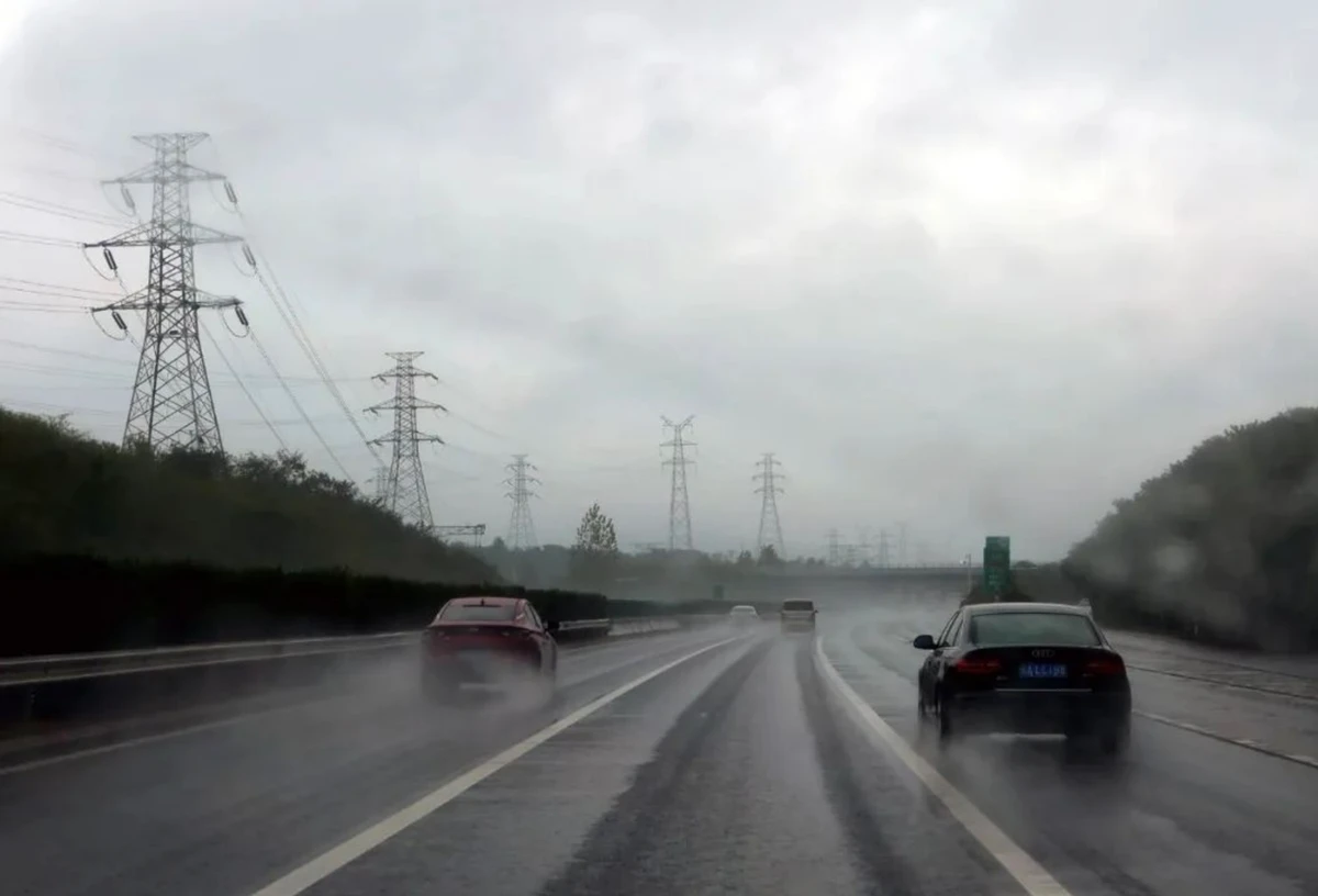 作为新中国第一代女摄影师14044 拷贝.jpg