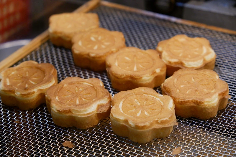 【新竹城隍廟美食】2024城隍廟夜市必吃推薦！鴨香飯、包子、