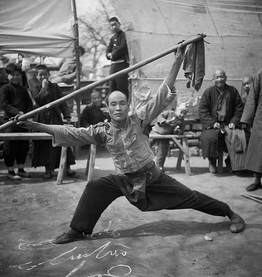 摘要872 拷贝.jpg