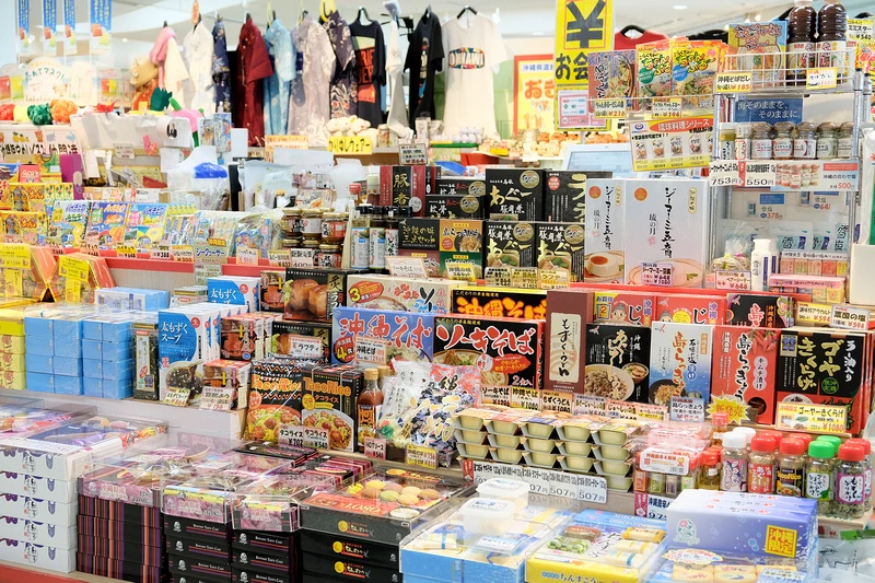 【沖繩那霸機場攻略2024】必吃美食、必買免稅店＆機場到市區