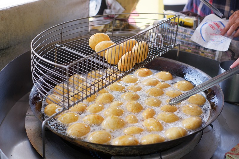 【高雄旗津景點】2024旗津老街美食海產必吃＆旗津交通怎麼去