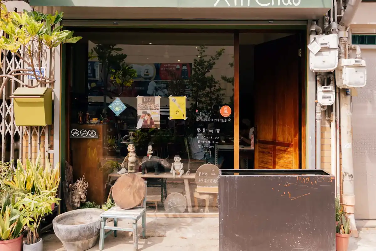 位於台中市中區的「小夏天petit été」是羅漪文最喜歡的越南餐廳之一。