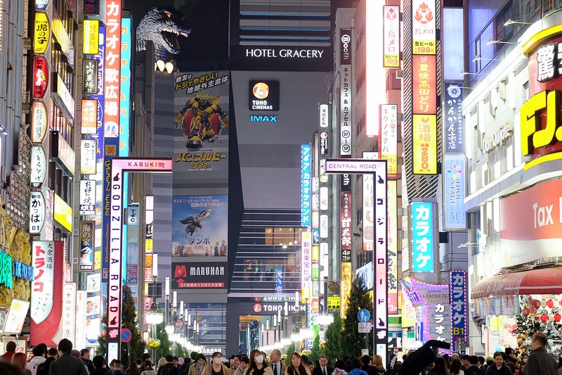 【新宿景點推薦】2024東京新宿一日遊行程！新宿御苑、歌舞伎