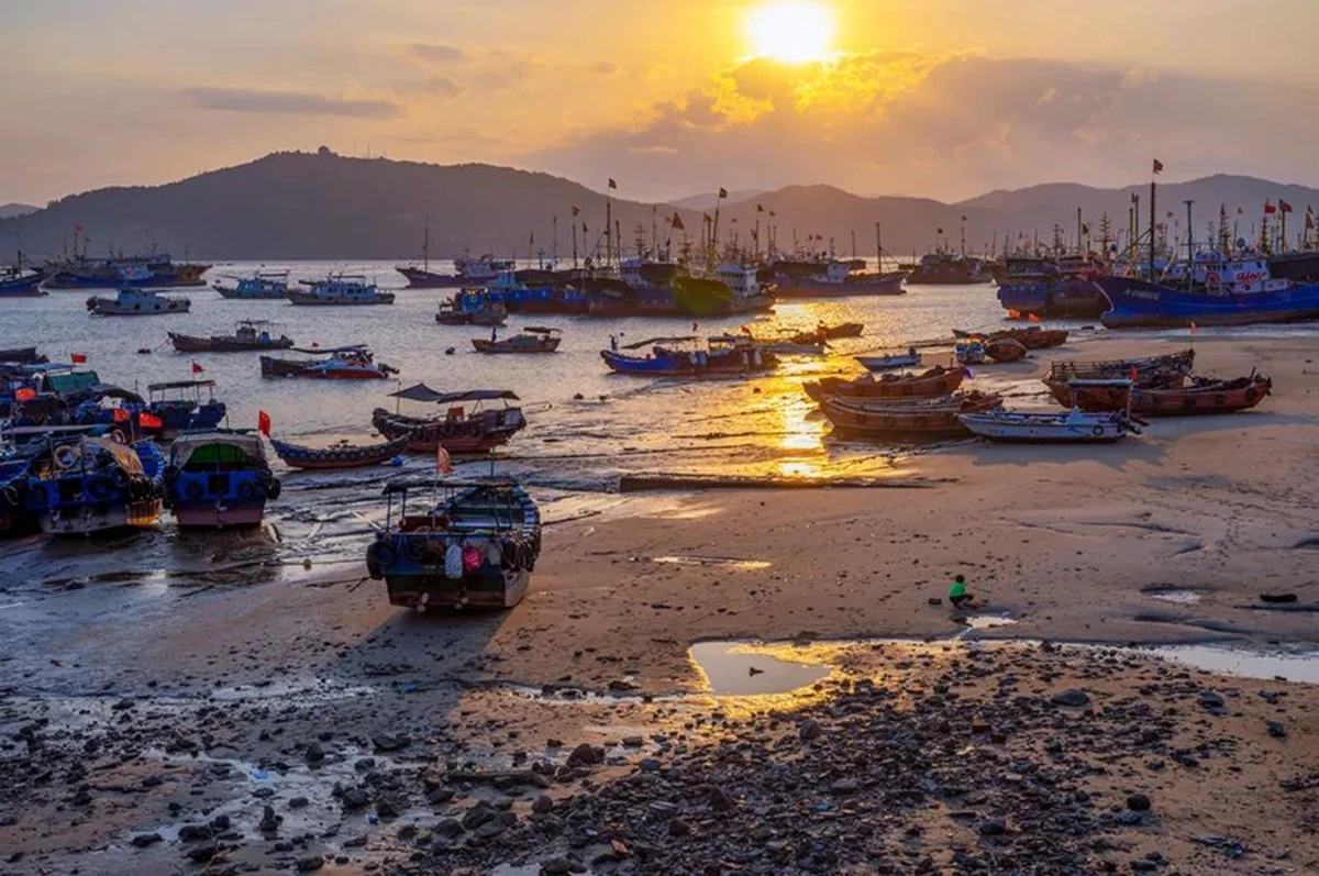 奔赴山海 无尽蓝绿丨2384 拷贝.jpg