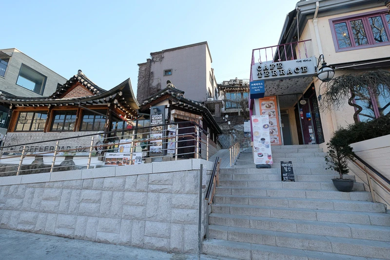 【2025北村韓屋村】北村八景地圖攻略！展望台、美食咖啡廳＆韓服交通彙整