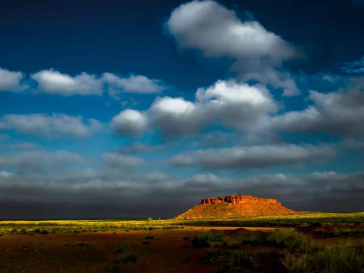 吴健 敦煌1014 拷贝.jpg