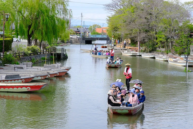 【2025柳川遊船】九州威尼斯怎麼玩？7大船家路線、時間費用＆跳船表演攻略