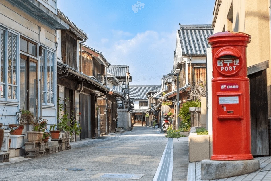 「御手洗」保留了江戶時代的劇場、茶屋、旅宿等歷史建築，可於此靜靜感受古樸的懷舊氛圍。