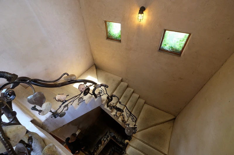 【苗栗】天空之城：隱蔽山區夢幻天堂古堡！門票交通附近景點彙整