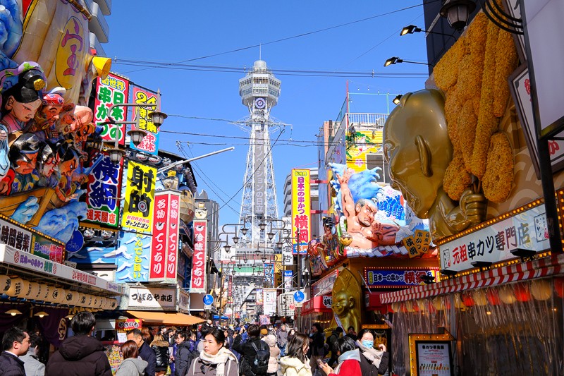 【大阪】通天閣：最新溜滑梯＆空中漫步超好玩！夜景美食、門票交通全攻略